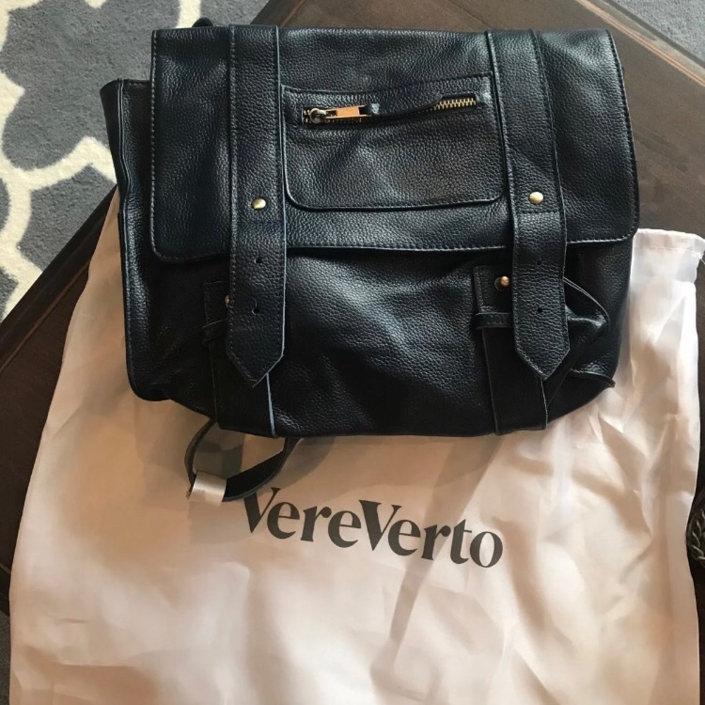 Unused VereVerto Leather Backpack Navy
